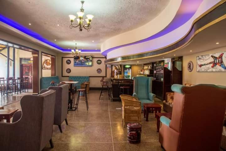 Zambezi Junction Lodge 리빙스턴 외부 사진